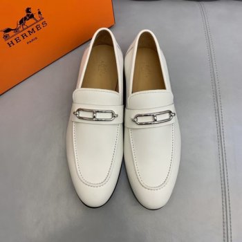 Hermes Men's Colette Loafers In White Calfskin Silver